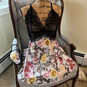 Y2K Romantic Nighty black lace and ivory floral with matching thong set Luxe 2XL